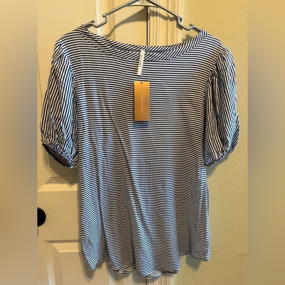 Francesca’s Miami Stripe Nautical Short Sleeve Top Sz Large - Picture 2 of 11